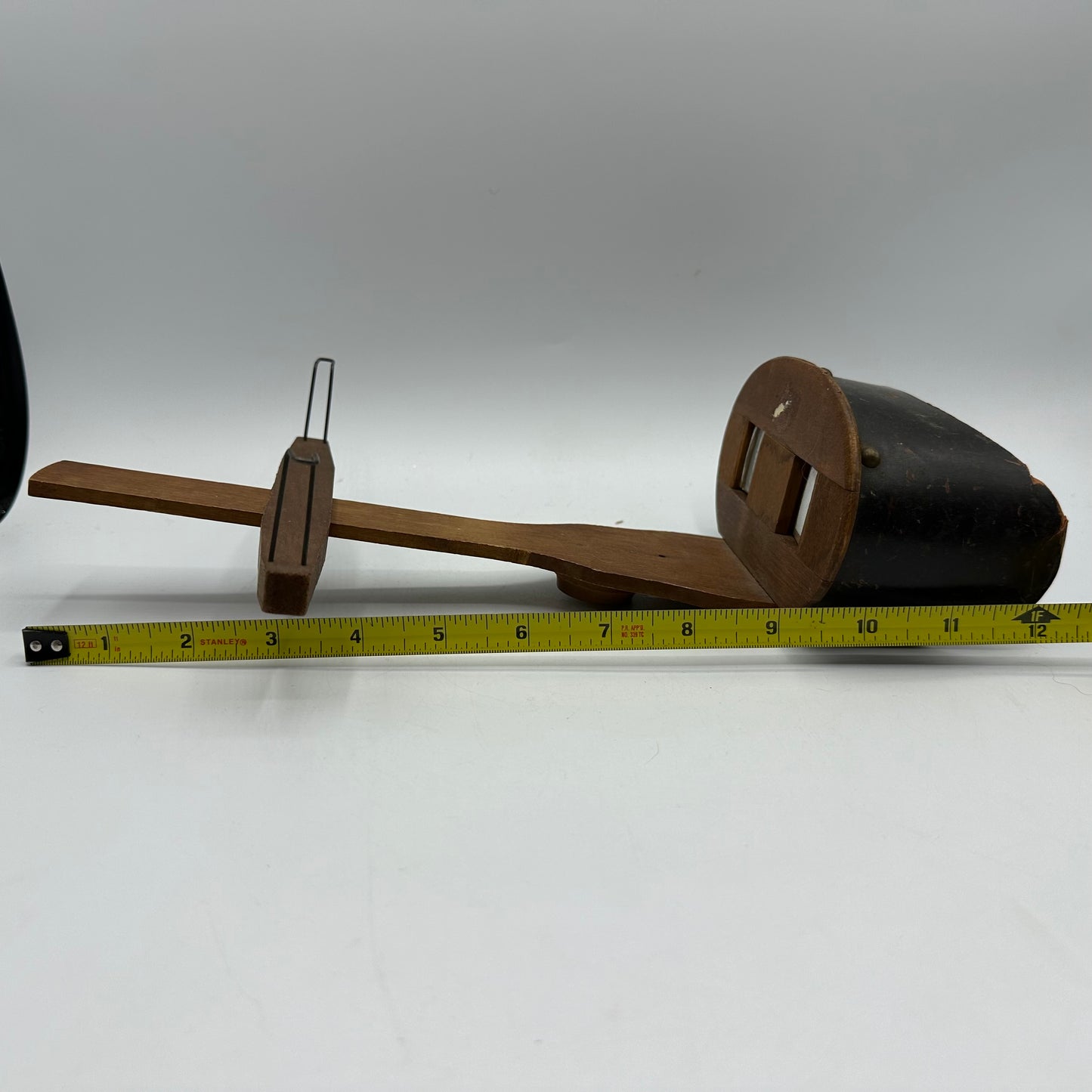 Underwood & Underwood Stereoscope Viewer, Set of 2, with 109 Slides