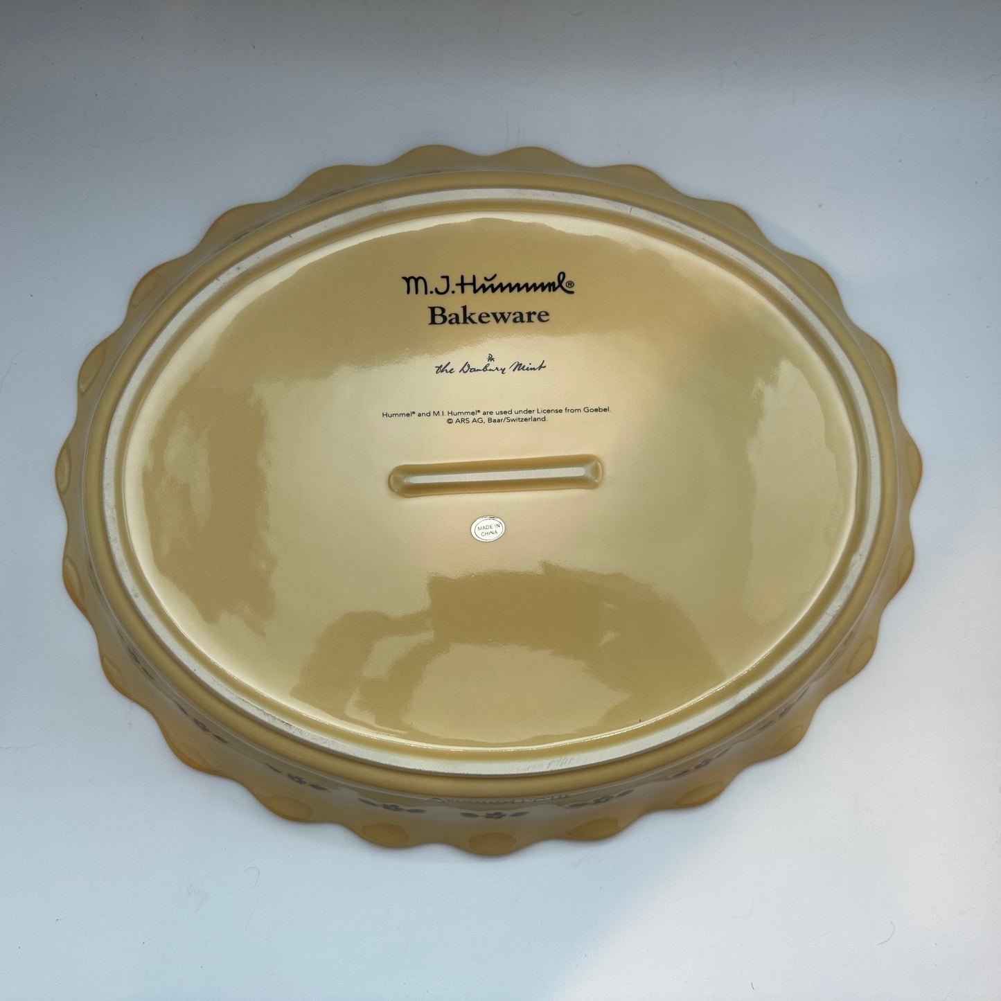 Danbury Mint “M.J. Hummel” Oval Bakeware Dish