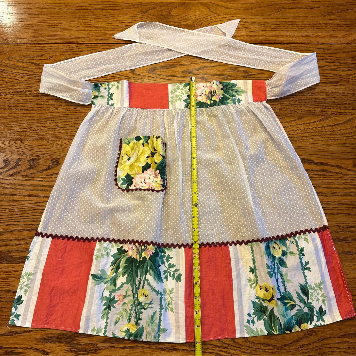 Floral Sheer Hostess Apron