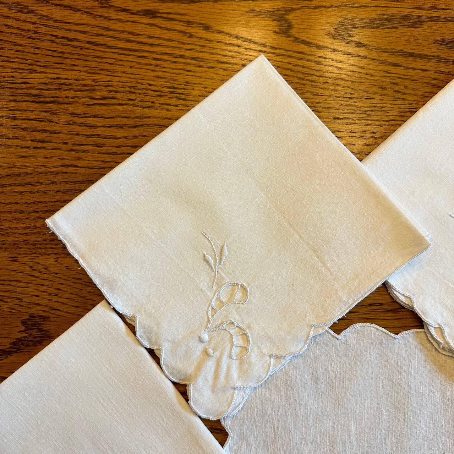 Linen White Napkin, Floral Corner Design, Set of 6