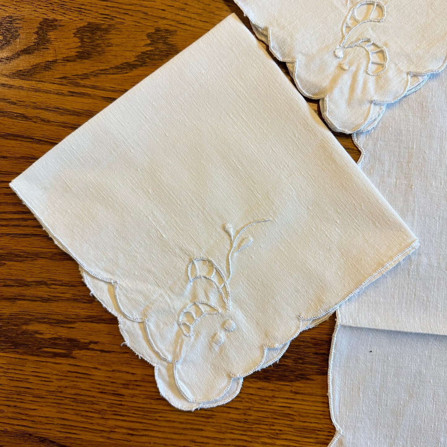 Linen White Napkin, Floral Corner Design, Set of 6