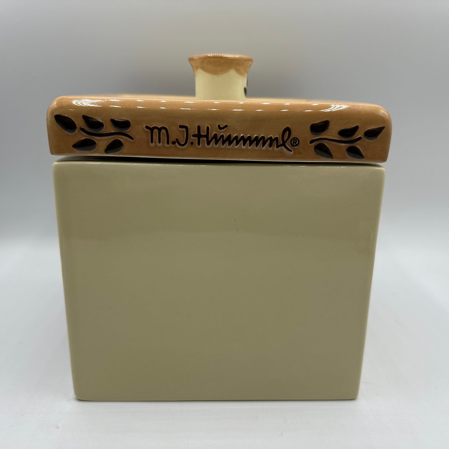 M.J. Hummel Square Cannister "Happy Birthday, Begging His Share"