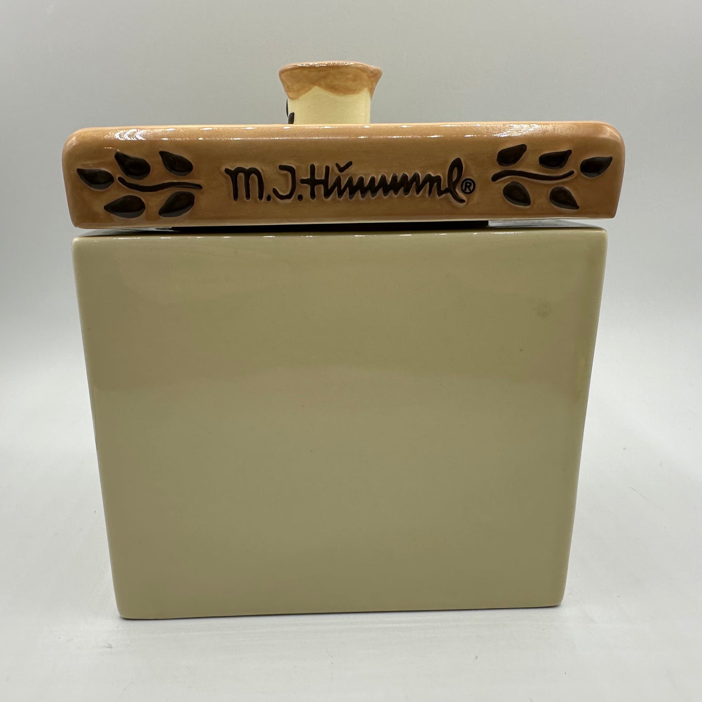 M.J. Hummel Square Cannister "Happy Birthday, Begging His Share"