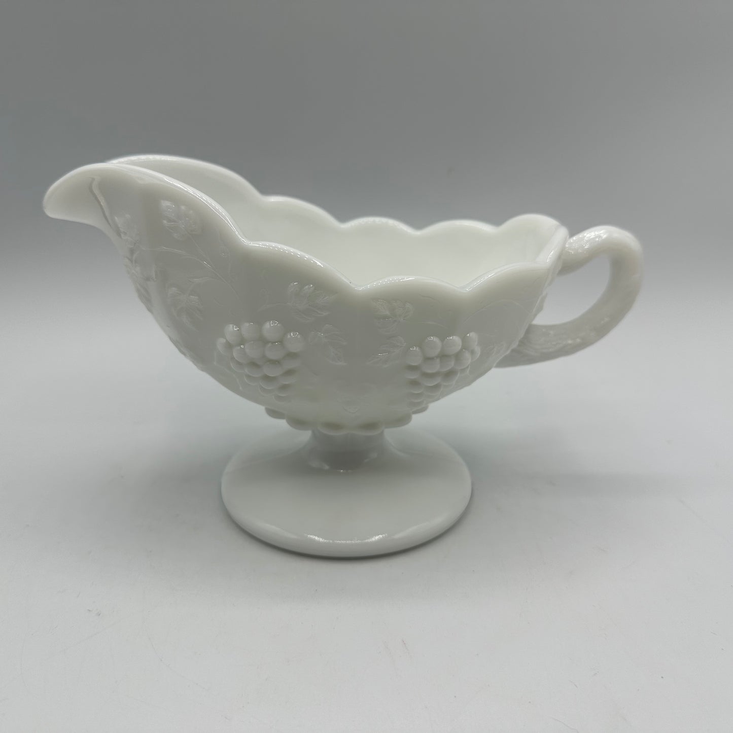 Westmoreland White Milk Panel Grape Gravy Boat