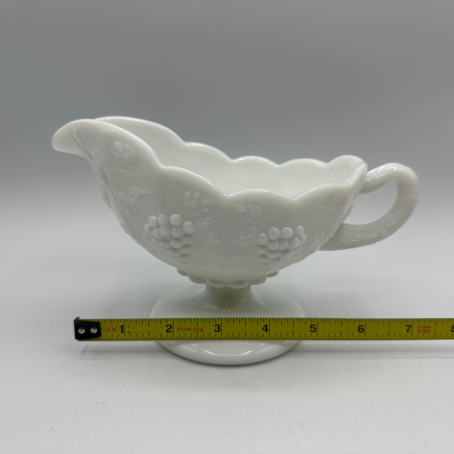 Westmoreland White Milk Panel Grape Gravy Boat