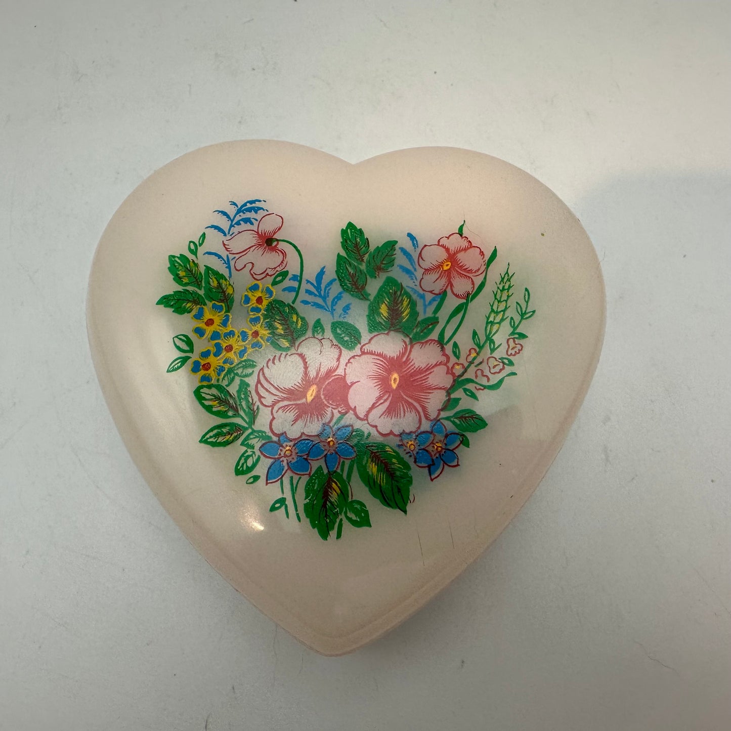 Light Pink Floral Heart Shaped Plastic Nesting Trinket Boxes