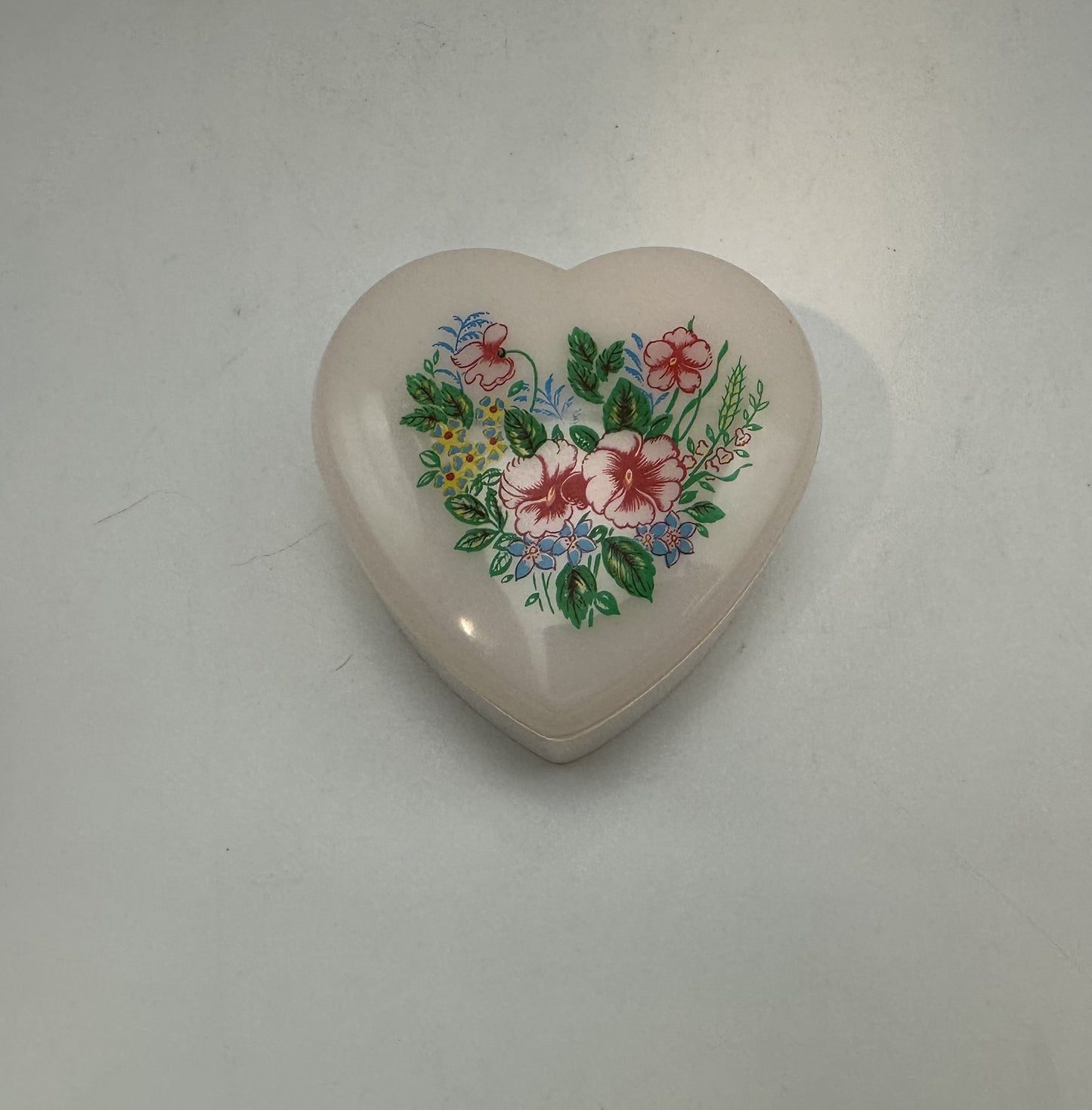 Light Pink Floral Heart Shaped Plastic Nesting Trinket Boxes