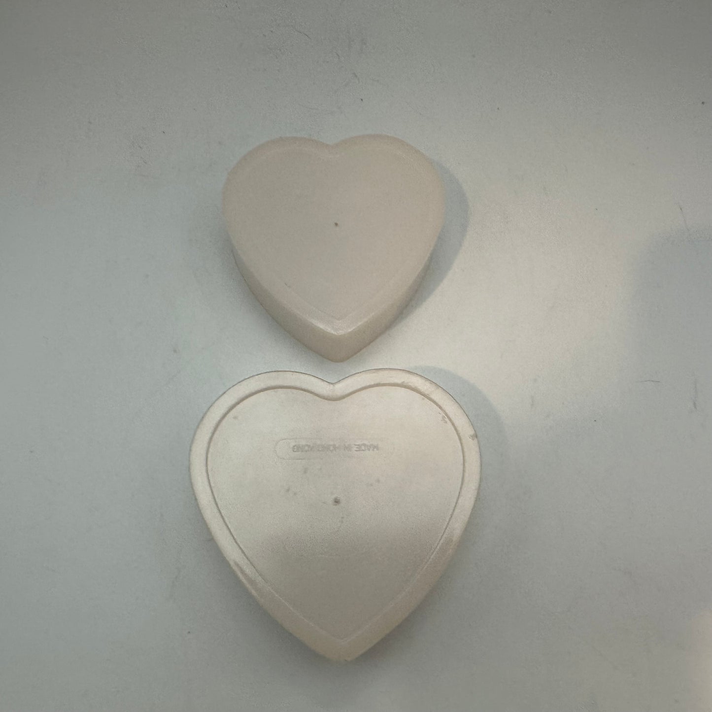 Light Pink Floral Heart Shaped Plastic Nesting Trinket Boxes