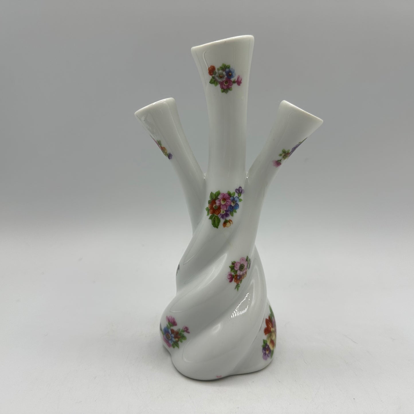 Limoges LEC 3 Finger Bud Vase, Floral Pattern