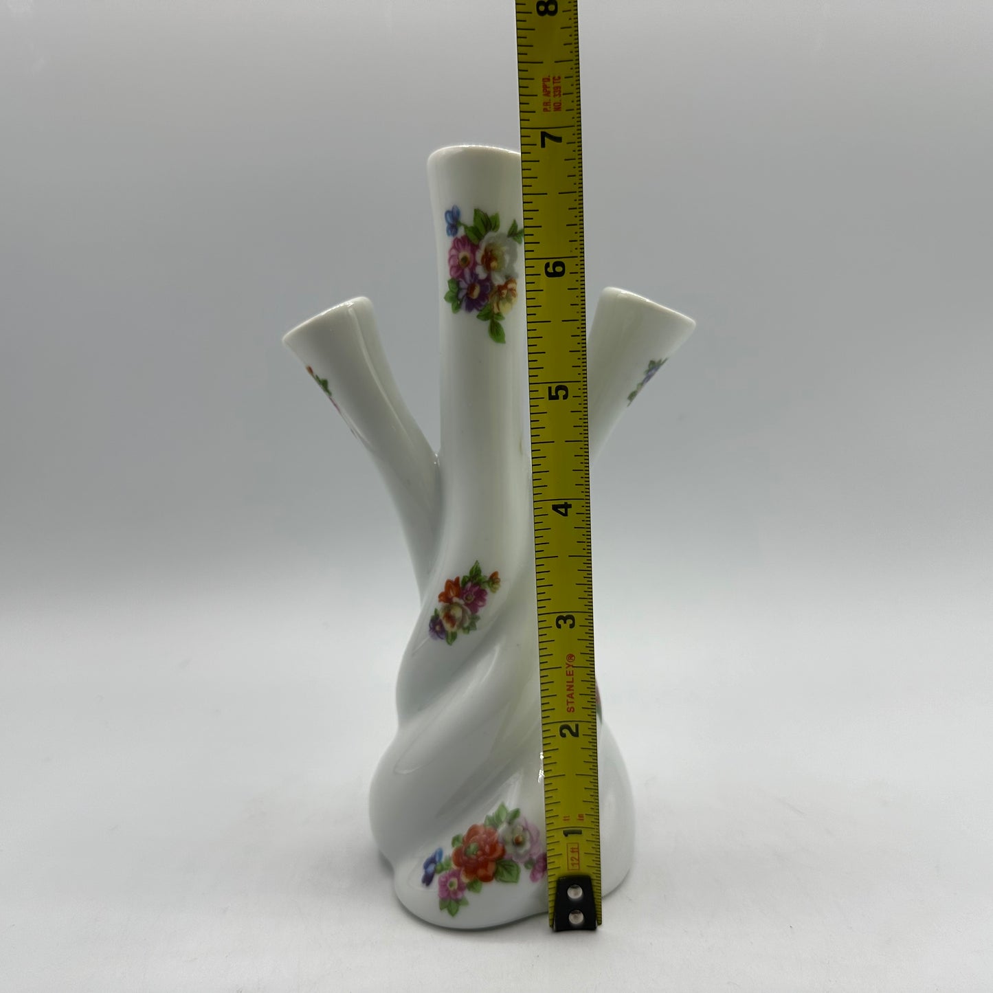 Limoges LEC 3 Finger Bud Vase, Floral Pattern