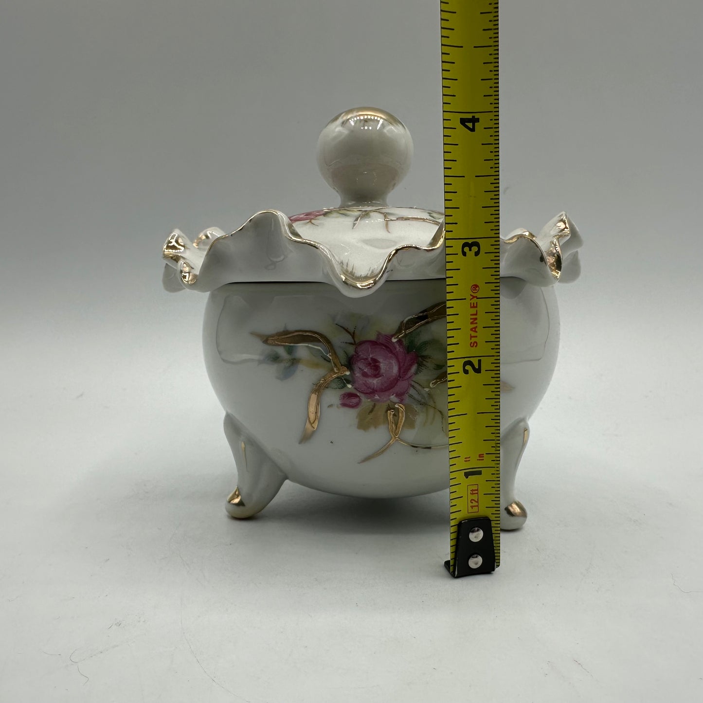 Powder Jar With Floral Design and Ruffled Lid, Footed