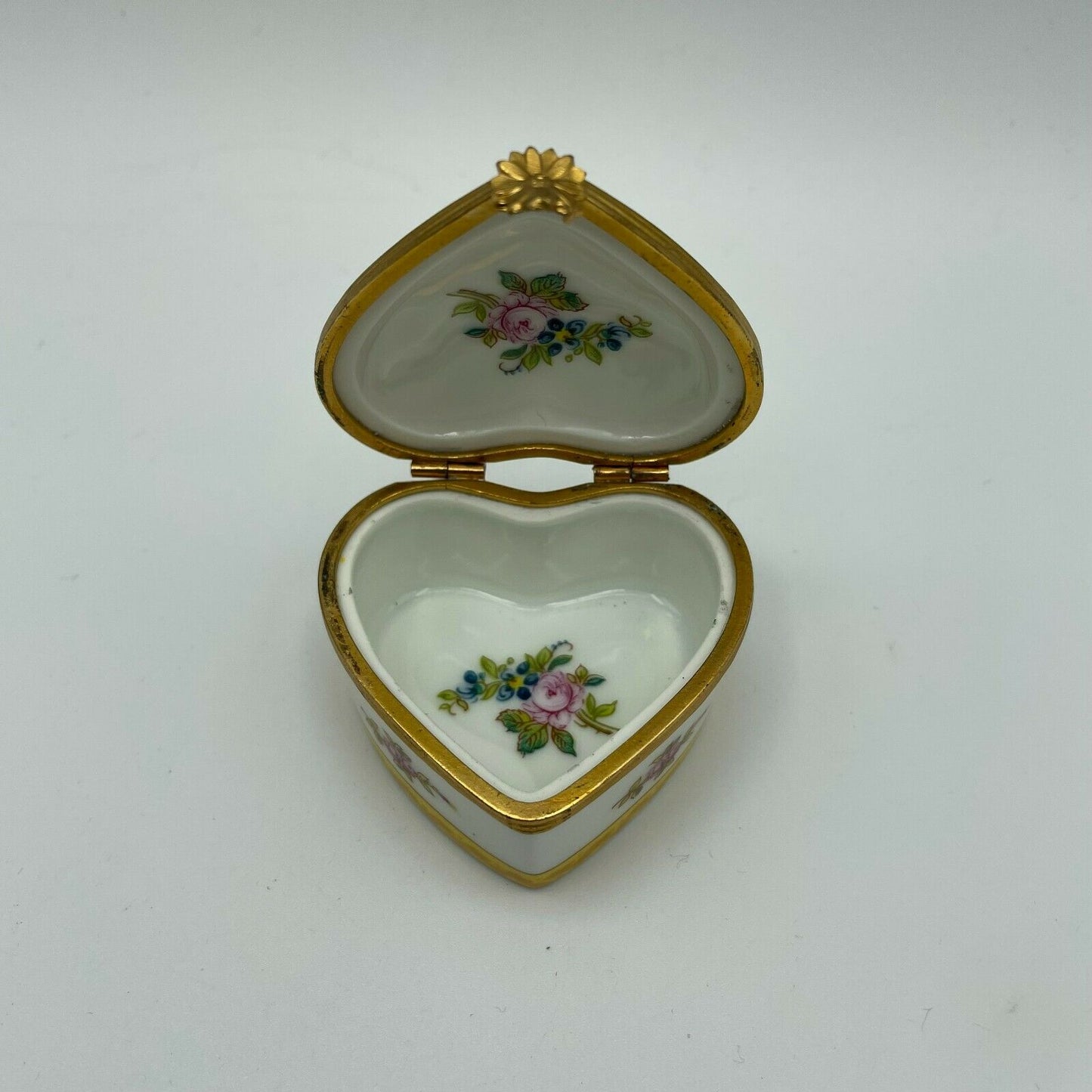 Heart Shaped Pill Box with Flowers Hinged Lid Porcelaine De Paris France - Nostalgia 2 Now