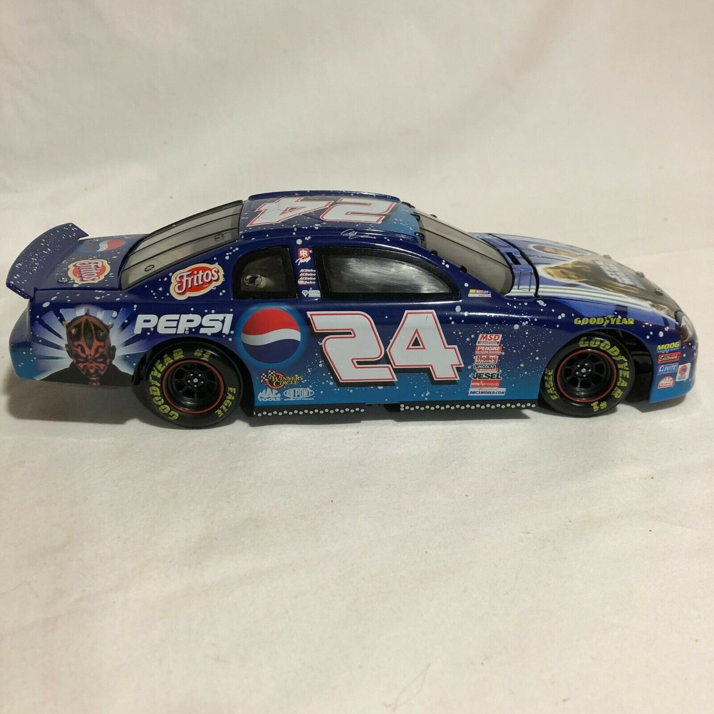 1:24 Jeff Gordon #24 Star Wars 1999 Monte Carlo Limited Edition Action NASCAR - Nostalgia 2 Now