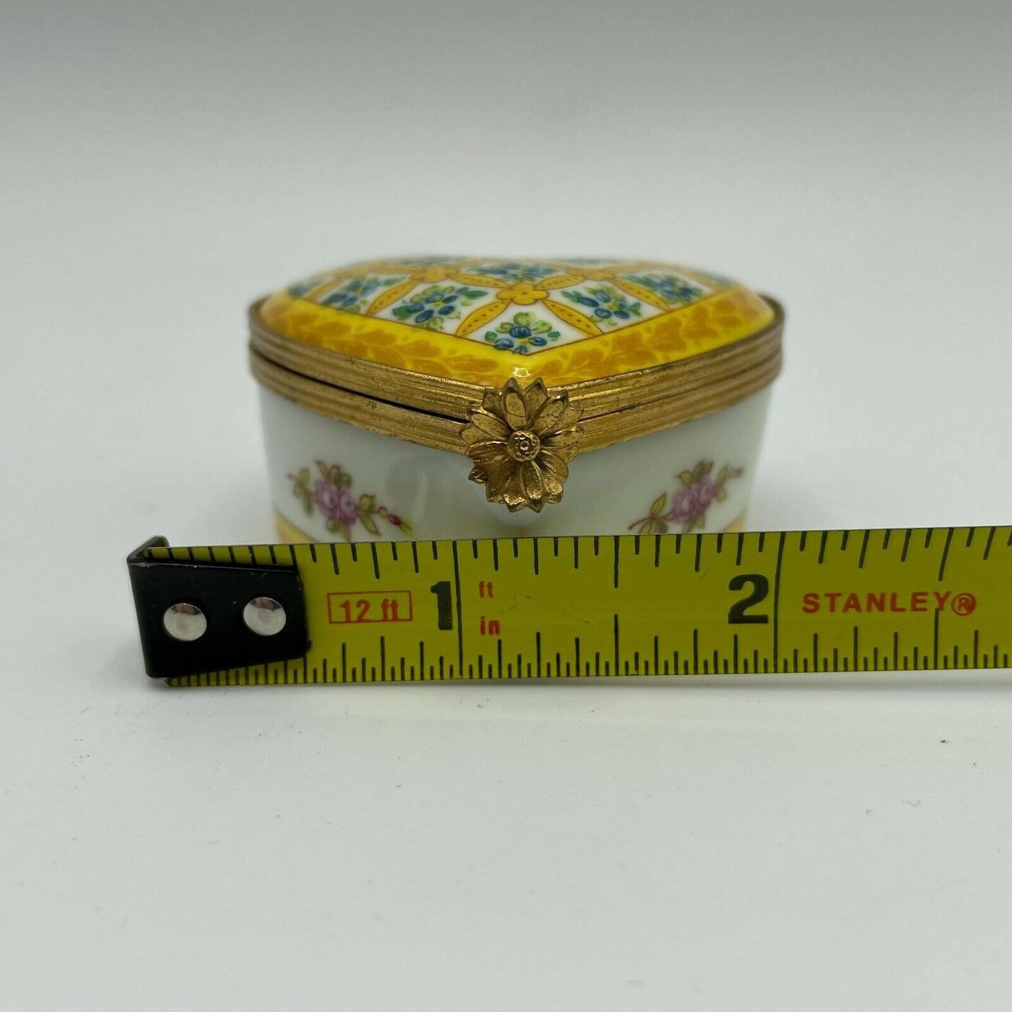 Heart Shaped Pill Box with Flowers Hinged Lid Porcelaine De Paris France - Nostalgia 2 Now