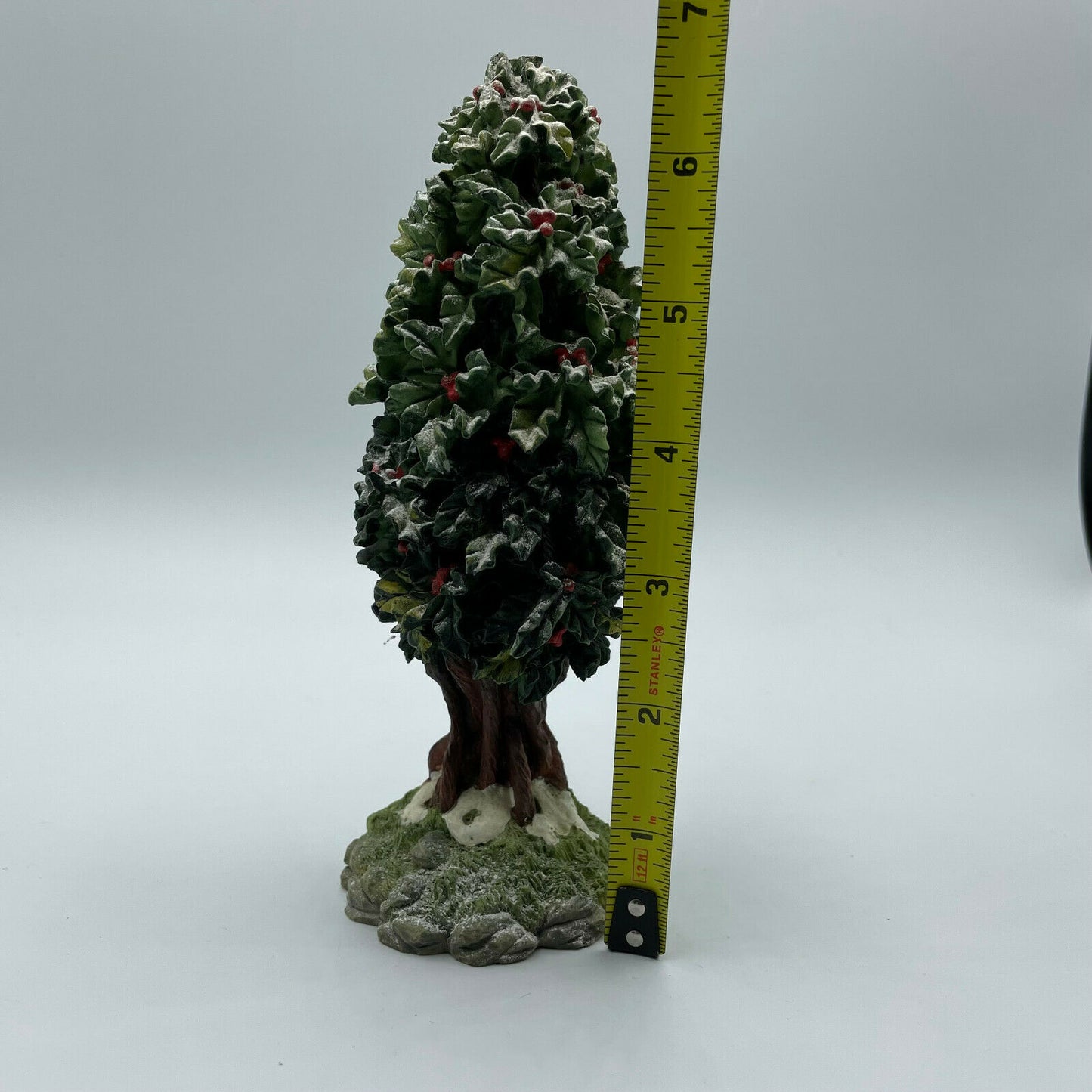 Department 56 Holly Tree Village Accessories - Nostalgia 2 Now