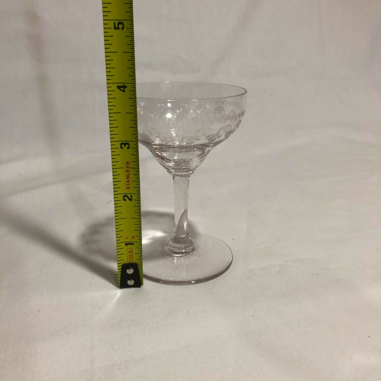 2 Pall Mall Design Vintage Acid Etched Design Wine Glasses-Simply Beautiful! - Nostalgia 2 Now