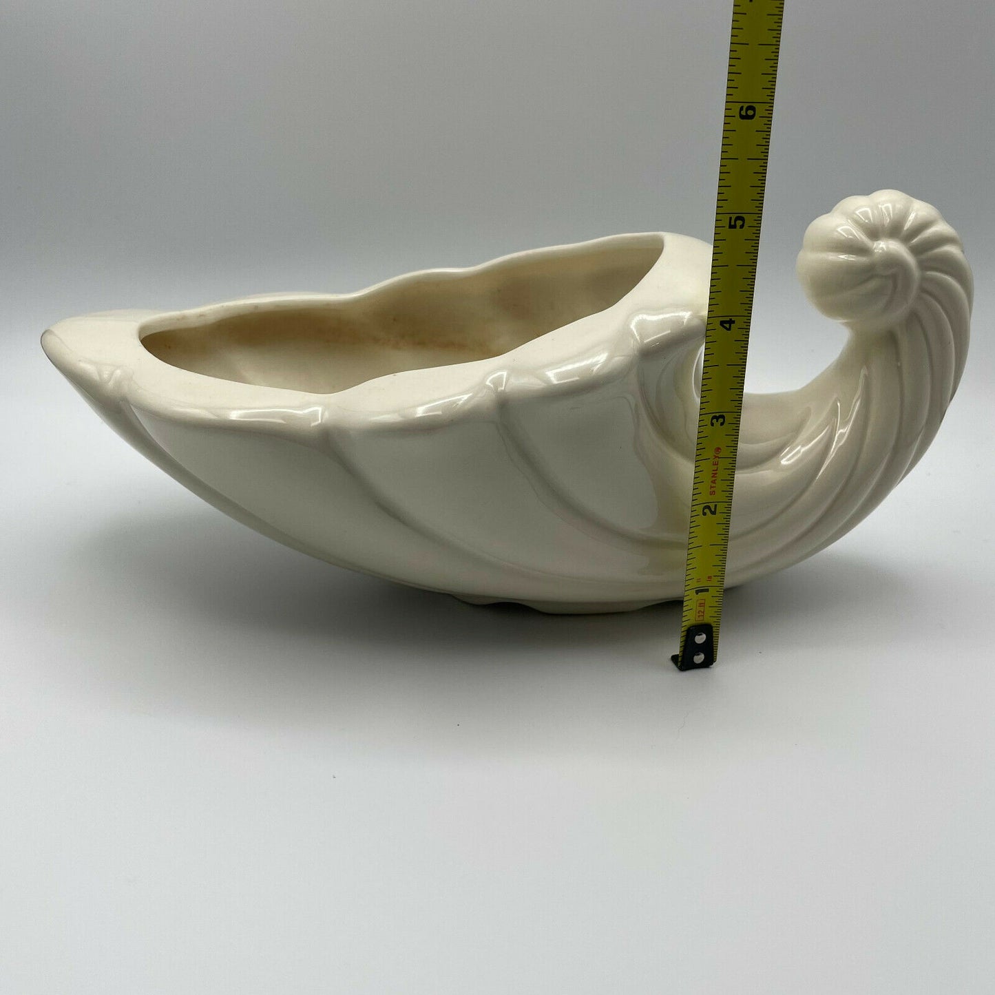 Cornucopia Planter Ceramic White - Nostalgia 2 Now