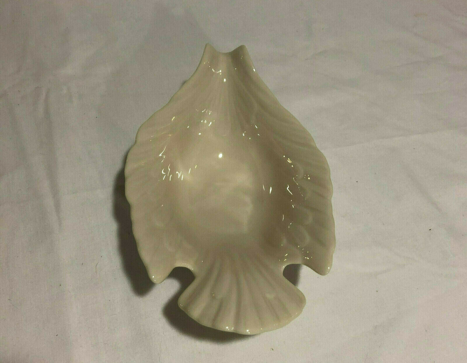 Lenox Dove Candy/Nut/Trinket/Jewelry Dish Bowl Ivory Excellent Condition - Nostalgia 2 Now