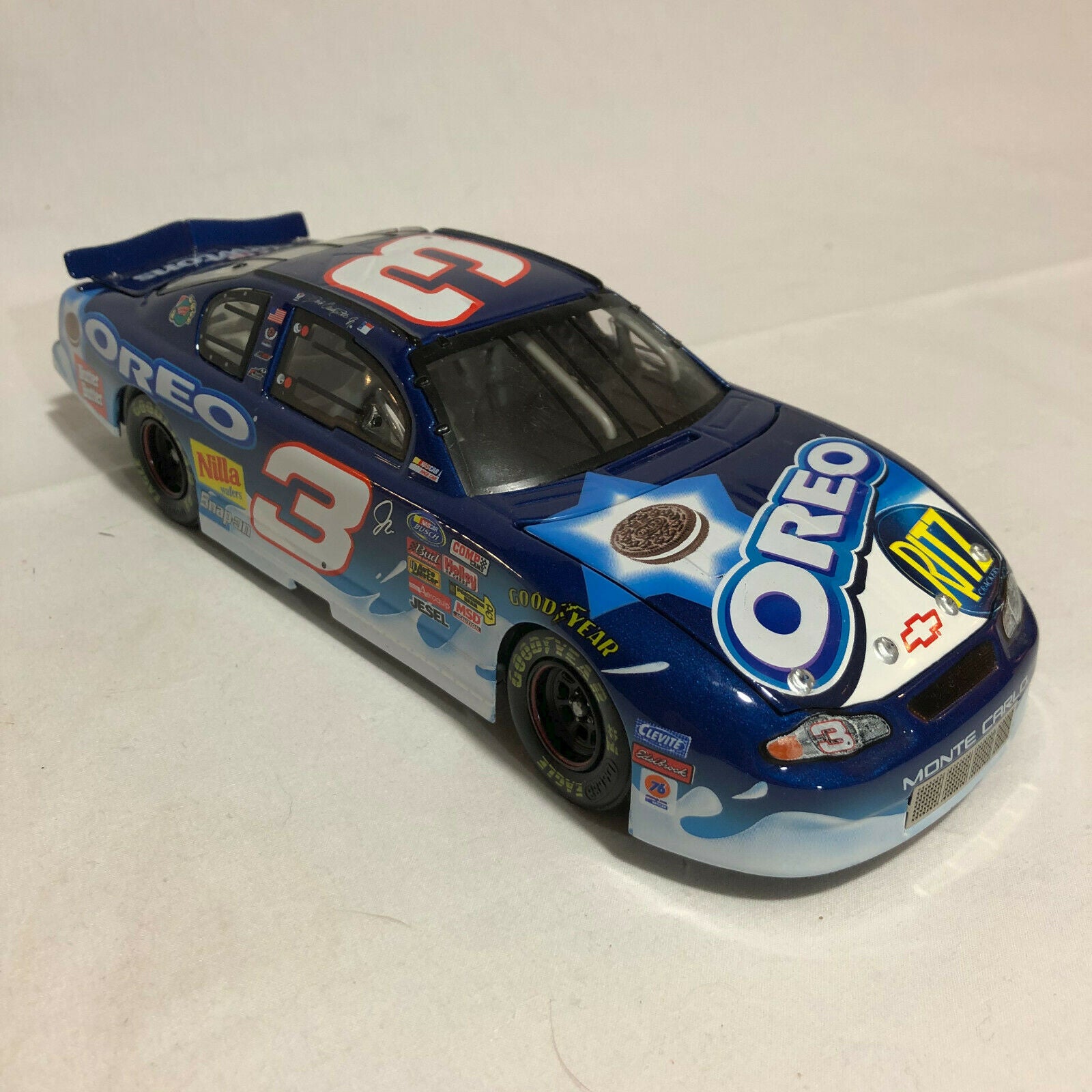 1:24 Dale Earnhardt Jr #3 Oreo/Ritz 2002 Monte Carlo Action NASCAR