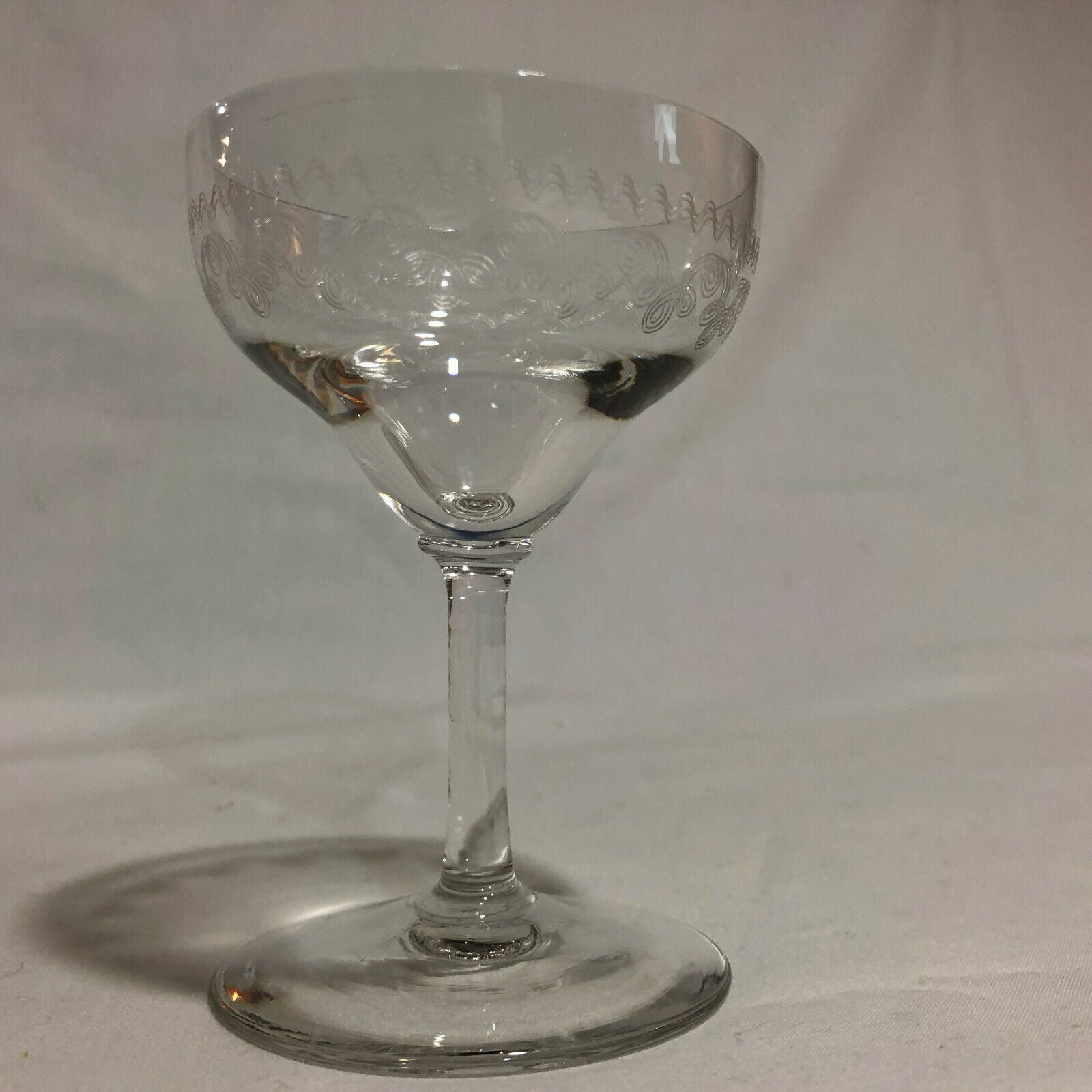 2 Pall Mall Design Vintage Acid Etched Design Wine Glasses-Simply Beautiful! - Nostalgia 2 Now