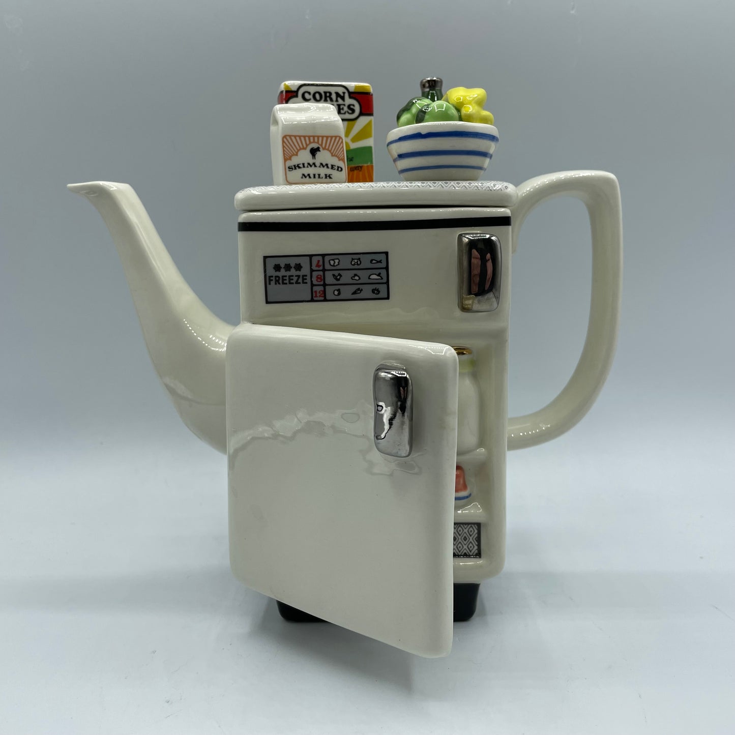Vintage South-west Ceramics Refrigerator Teapot 1990 Tea Council England