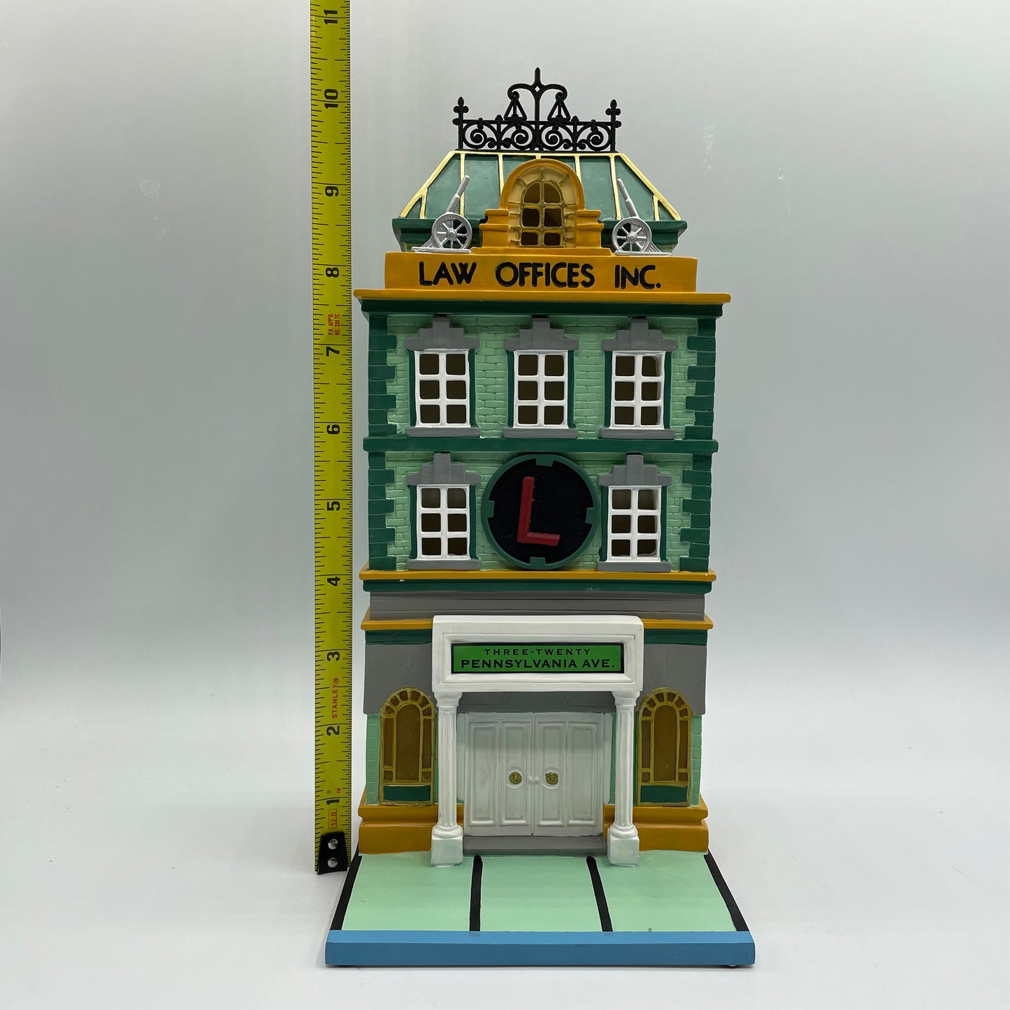 Dept. 56 Monopoly City Lights- 320 Pennsylvania Ave- Law Offices- #56.13606