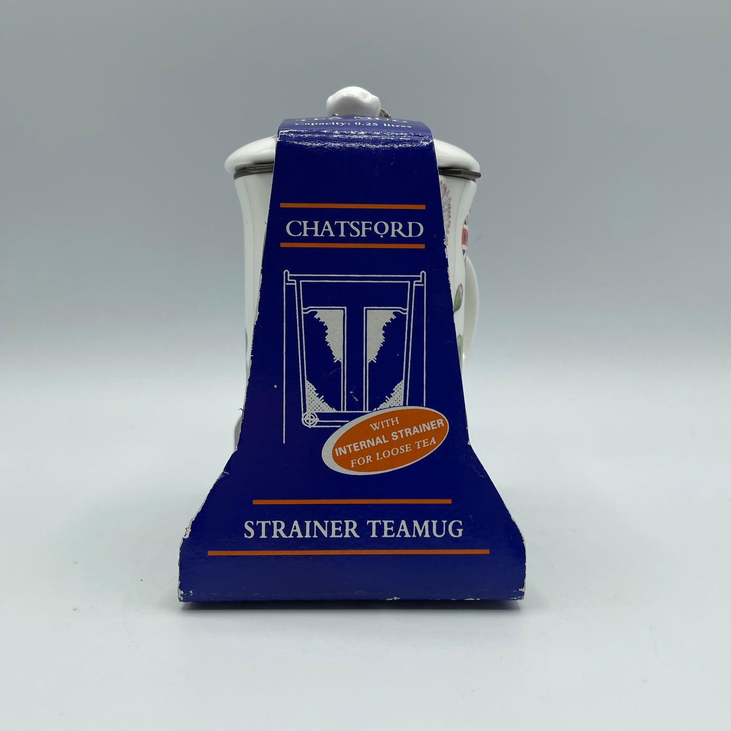 Chatsford Strainer Teamug Bone China-Bellis Perennis