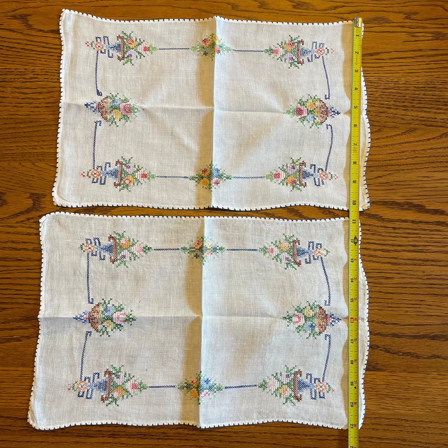 Vintage Embroidered Table Scarf, Set of 2 - Nostalgia 2 Now